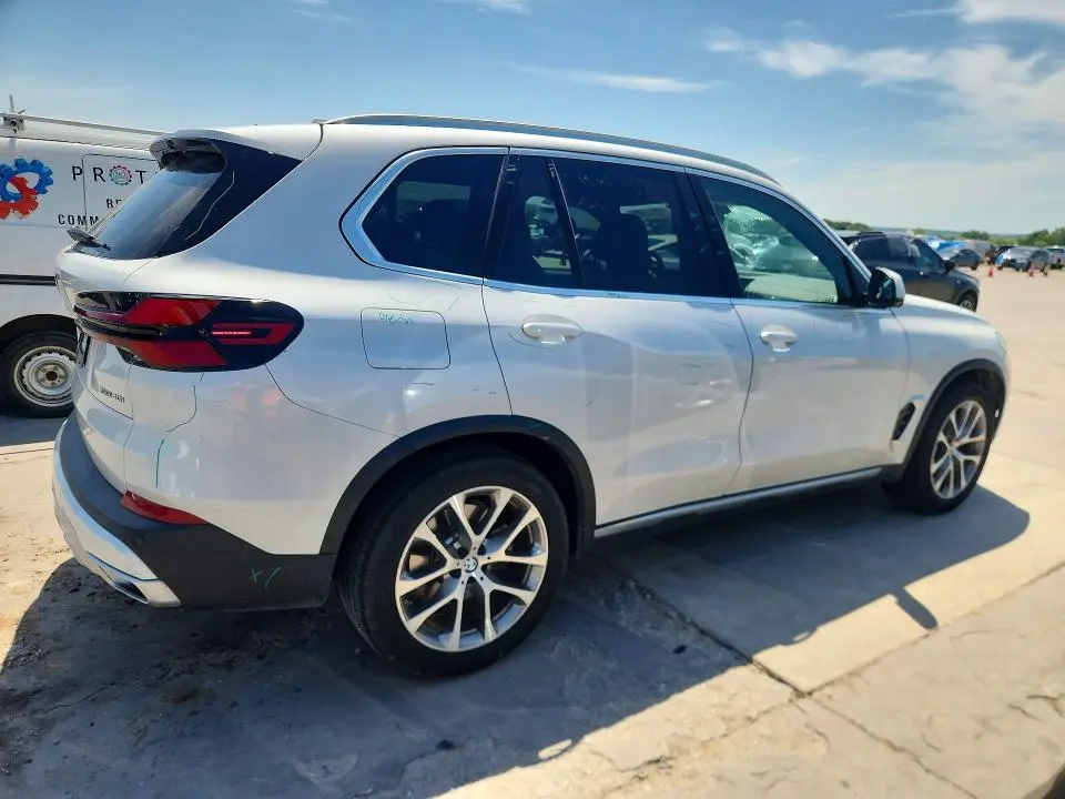 2024 BMW X5 XDRIVE40I  