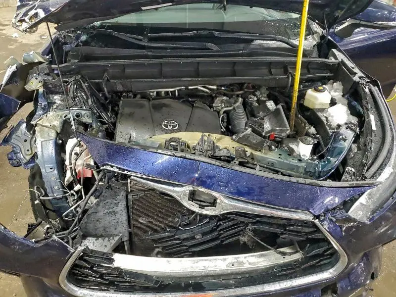 2020 TOYOTA HIGHLANDER PLATINUM  