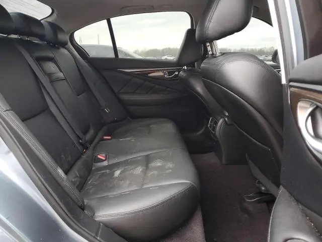 2018 INFINITI Q50 LUXE