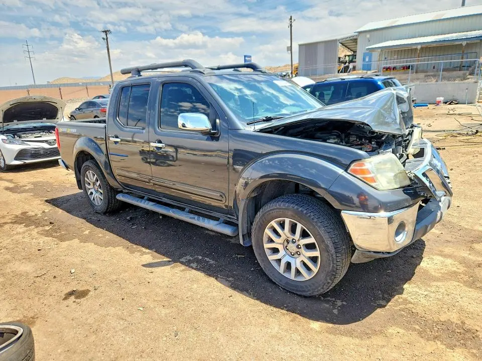 2011 NISSAN FRONTIER S  