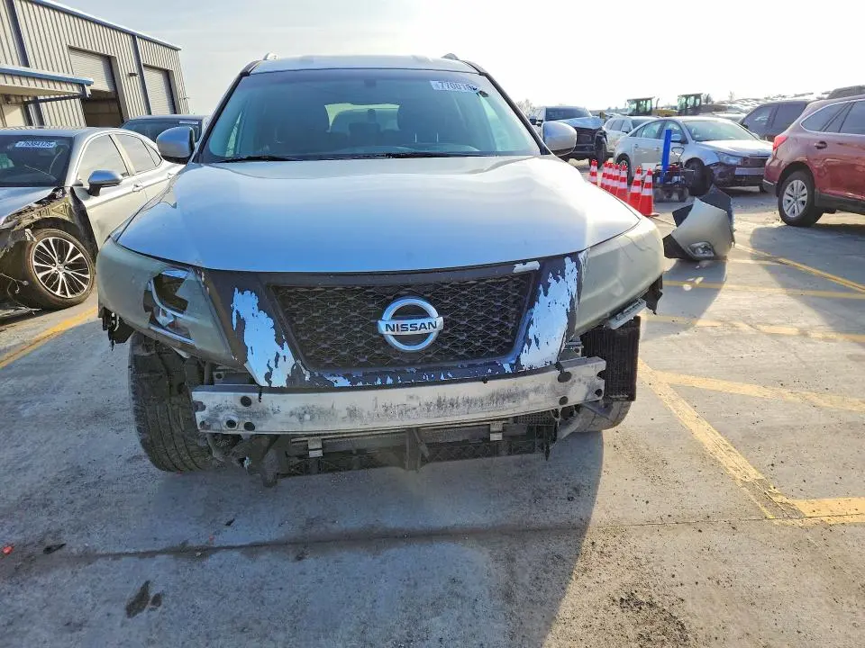 2016 NISSAN PATHFINDER S  
