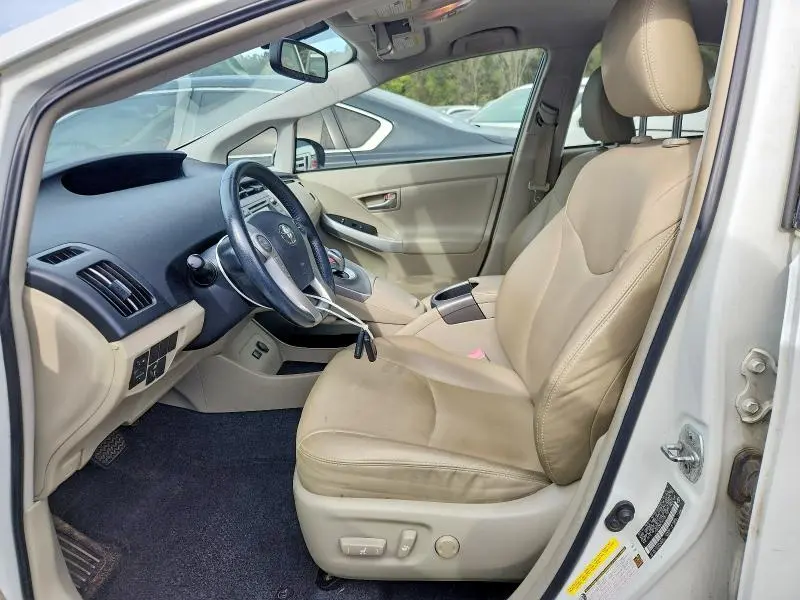 2013 TOYOTA PRIUS FOUR  