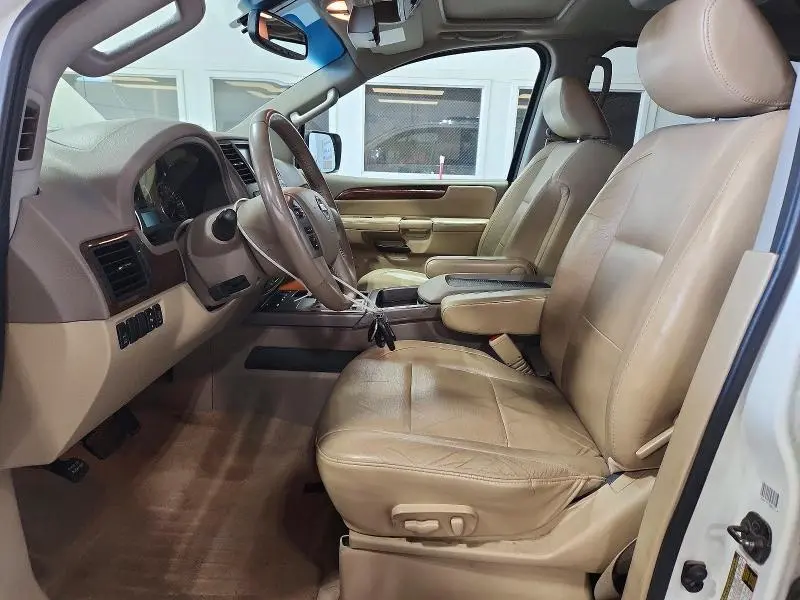 2013 NISSAN ARMADA SV  