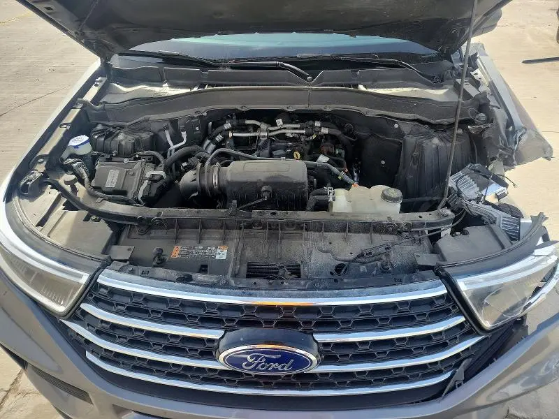 2021 FORD EXPLORER XLT  