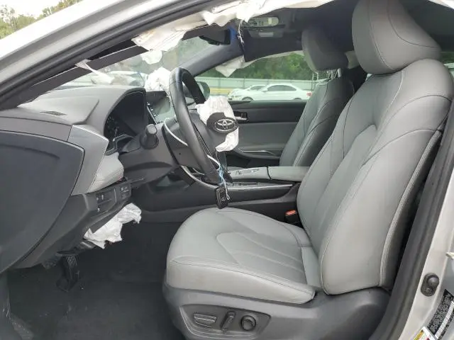 2021 TOYOTA AVALON XLE  