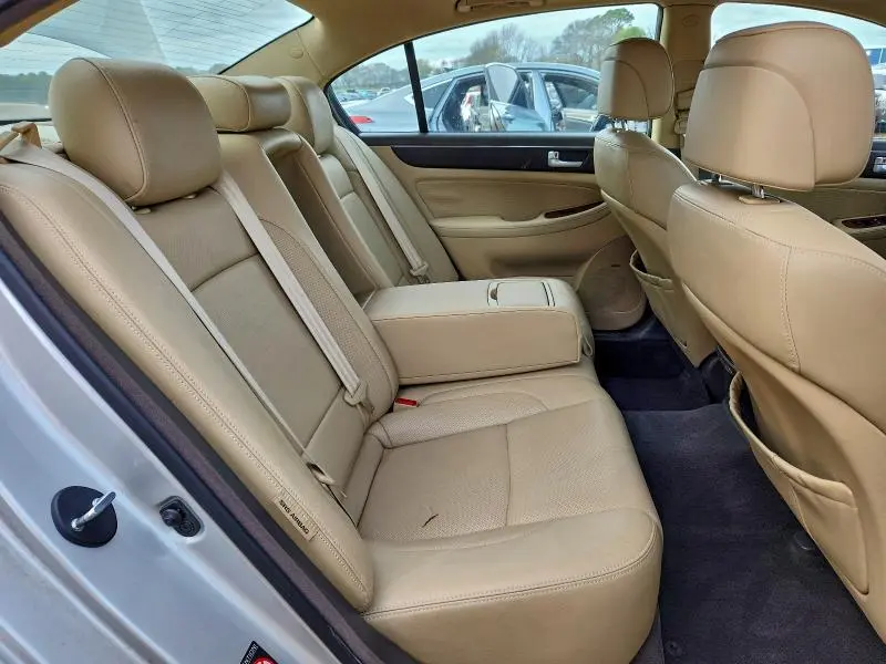 2012 HYUNDAI GENESIS 3.8L  