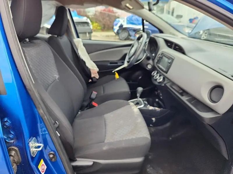 2016 TOYOTA YARIS 5-DOOR L  