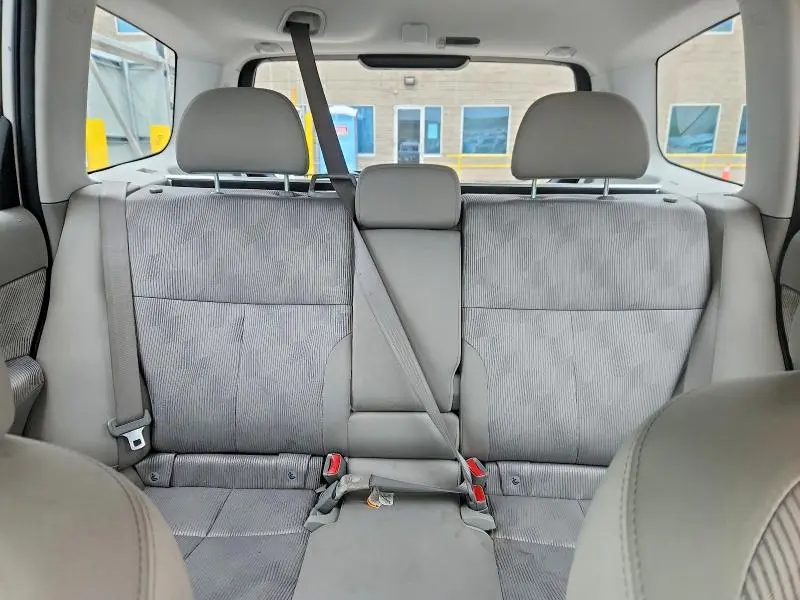 2010 SUBARU FORESTER XS  