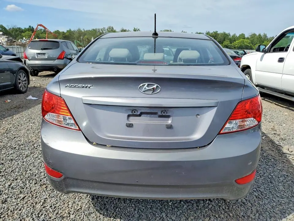 2014 HYUNDAI ACCENT GLS  