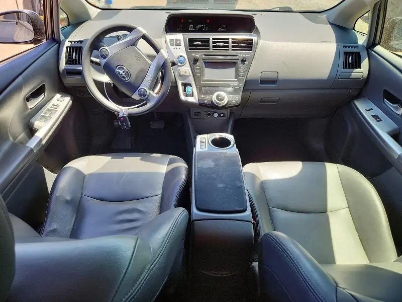 2012 TOYOTA PRIUS V THREE  