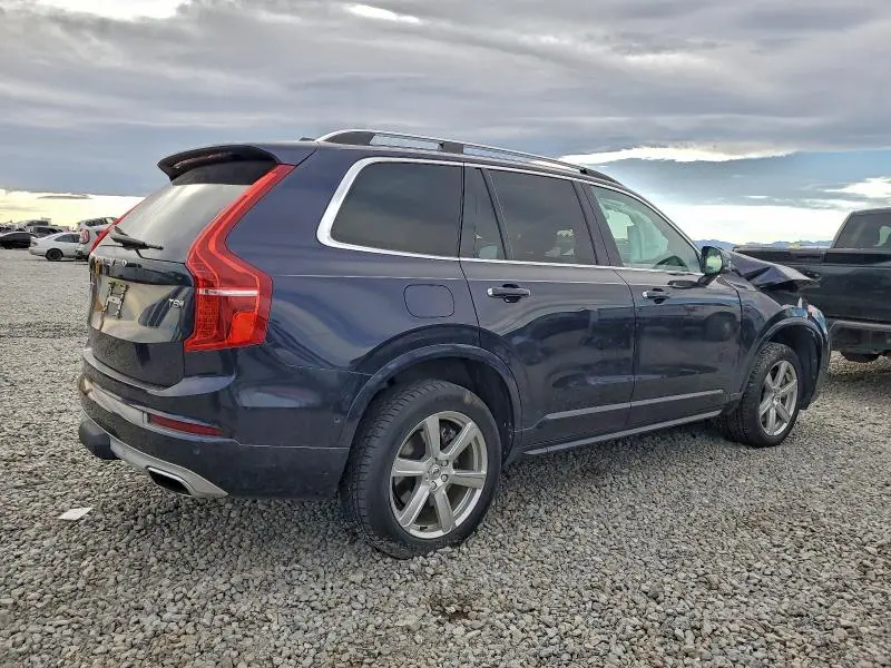 2016 VOLVO XC90 T8  