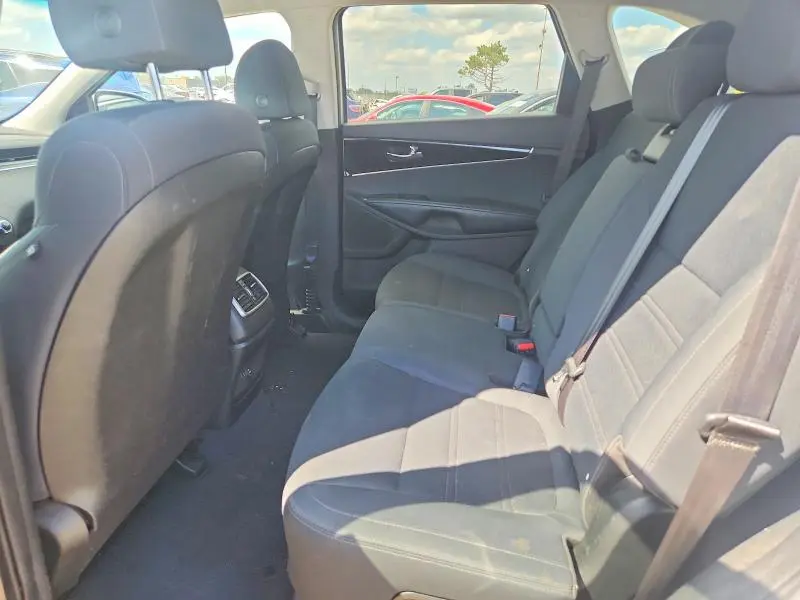 2019 KIA SORENTO L  