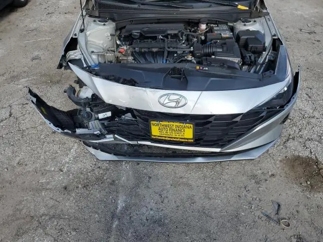 2021 HYUNDAI ELANTRA SE  