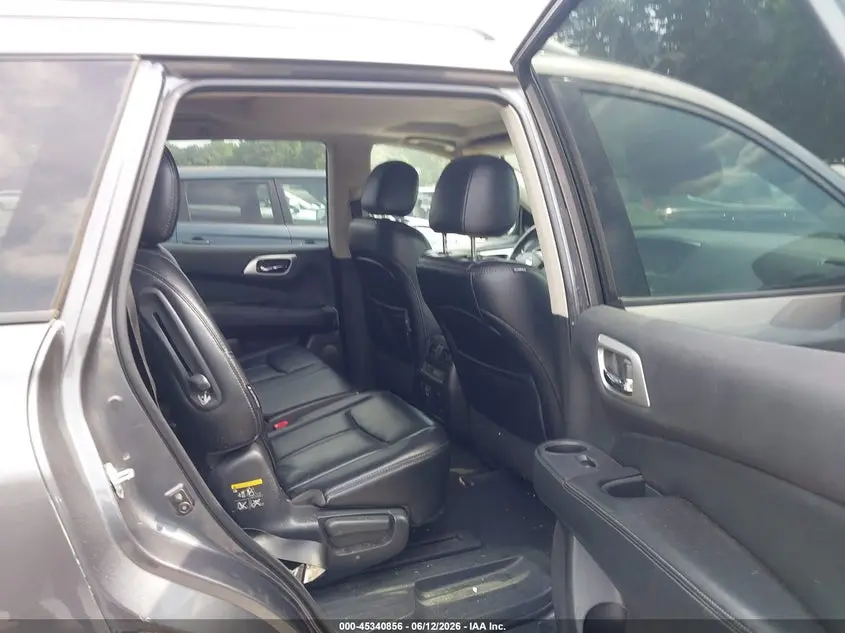 2018 NISSAN PATHFINDER SL