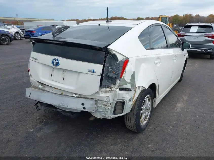 2011 TOYOTA PRIUS THREE