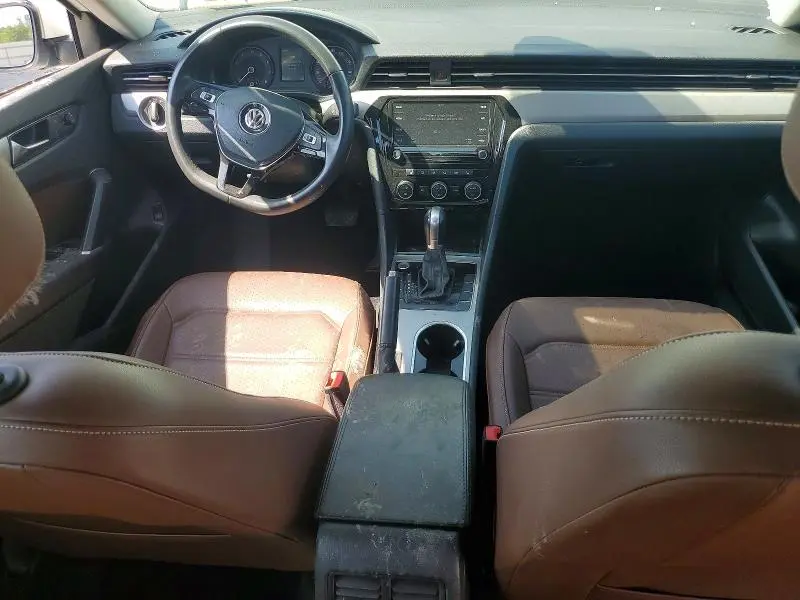 2021 VOLKSWAGEN PASSAT SE  