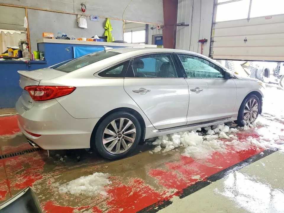 2015 HYUNDAI SONATA SPORT  