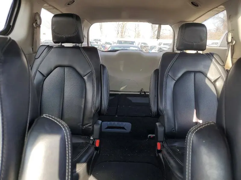 2021 CHRYSLER VOYAGER LXI  