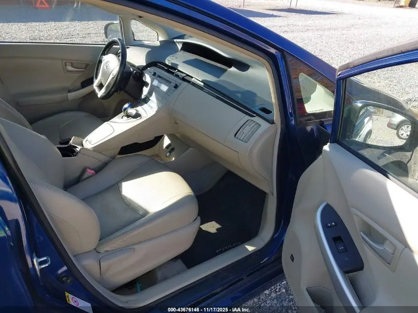 2010 TOYOTA PRIUS IV