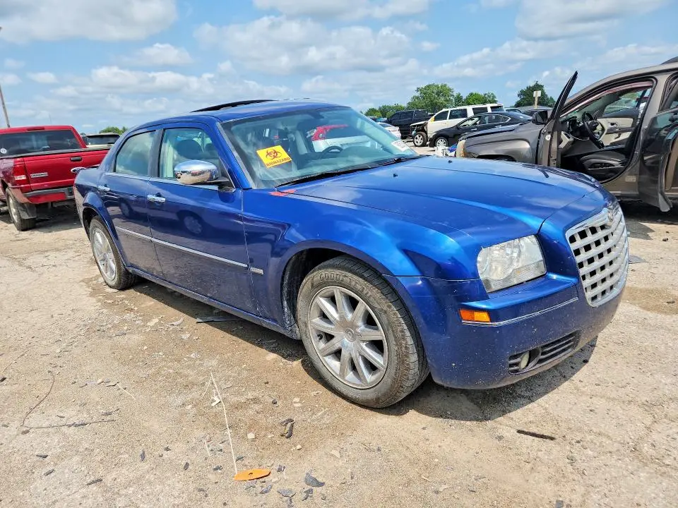 2010 CHRYSLER 300 TOURING  