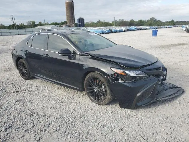 2022 TOYOTA CAMRY XSE  