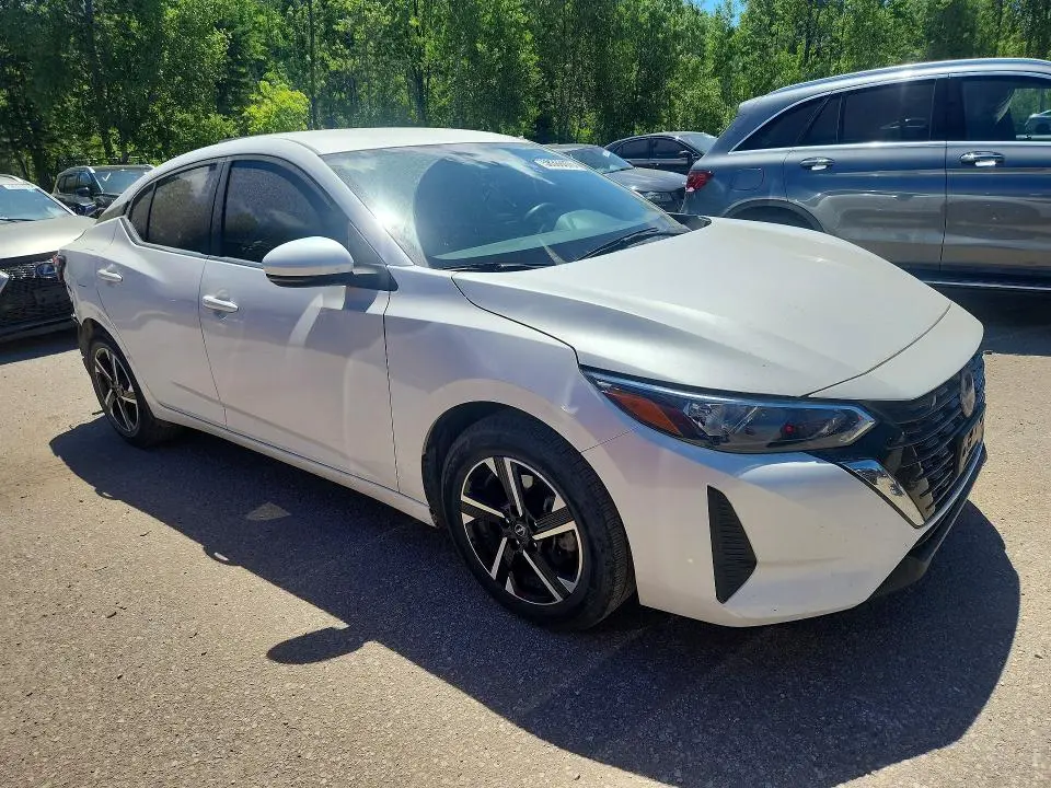 2024 NISSAN SENTRA SV  