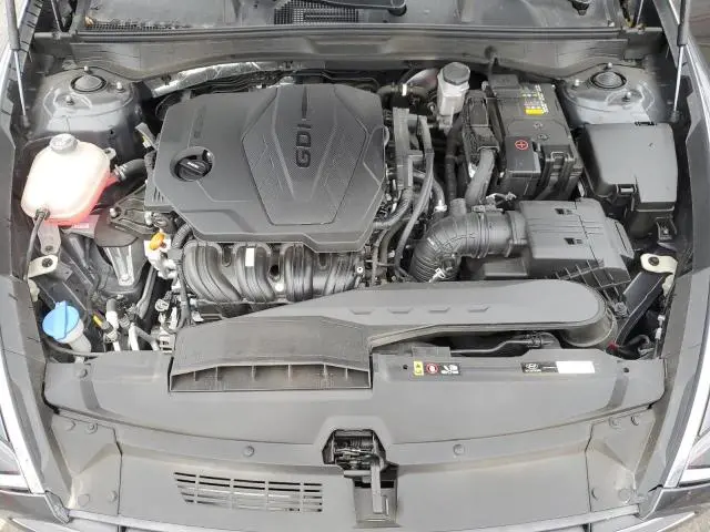 2023 HYUNDAI SONATA SE  