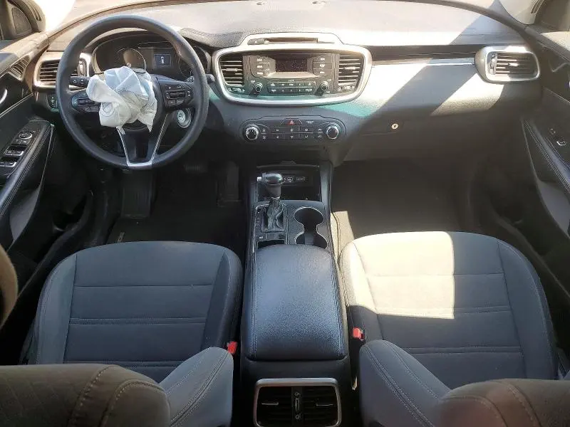 2016 KIA SORENTO L  