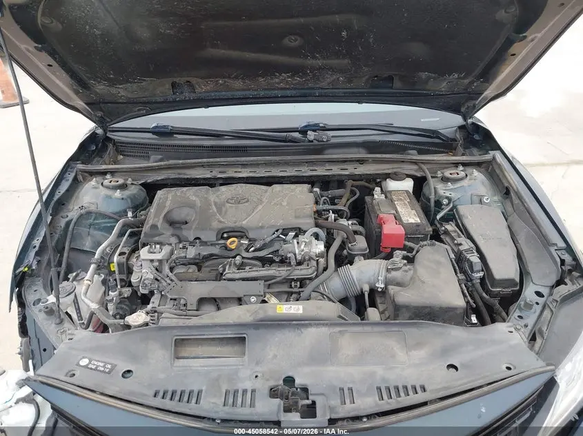 2021 TOYOTA CAMRY XLE