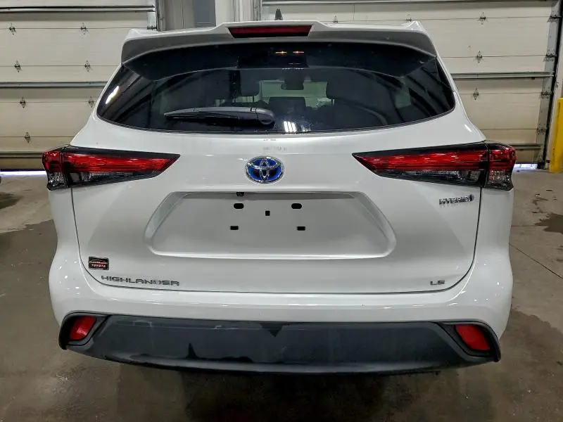 2023 TOYOTA HIGHLANDER HYBRID LE  