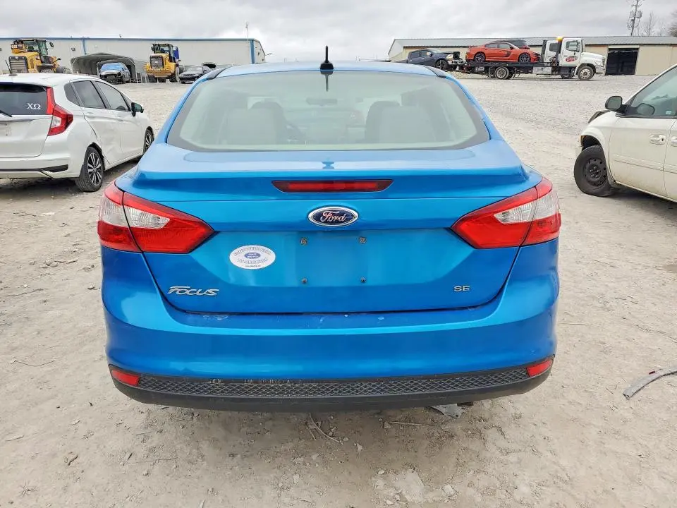 2013 FORD FOCUS SE  