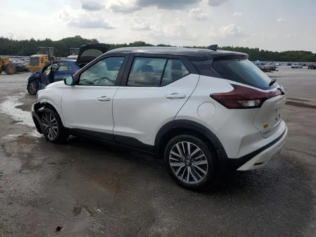 2021 NISSAN KICKS SV  