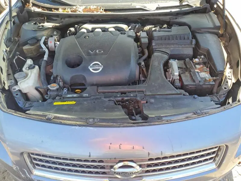 2010 NISSAN MAXIMA 3.5 S  
