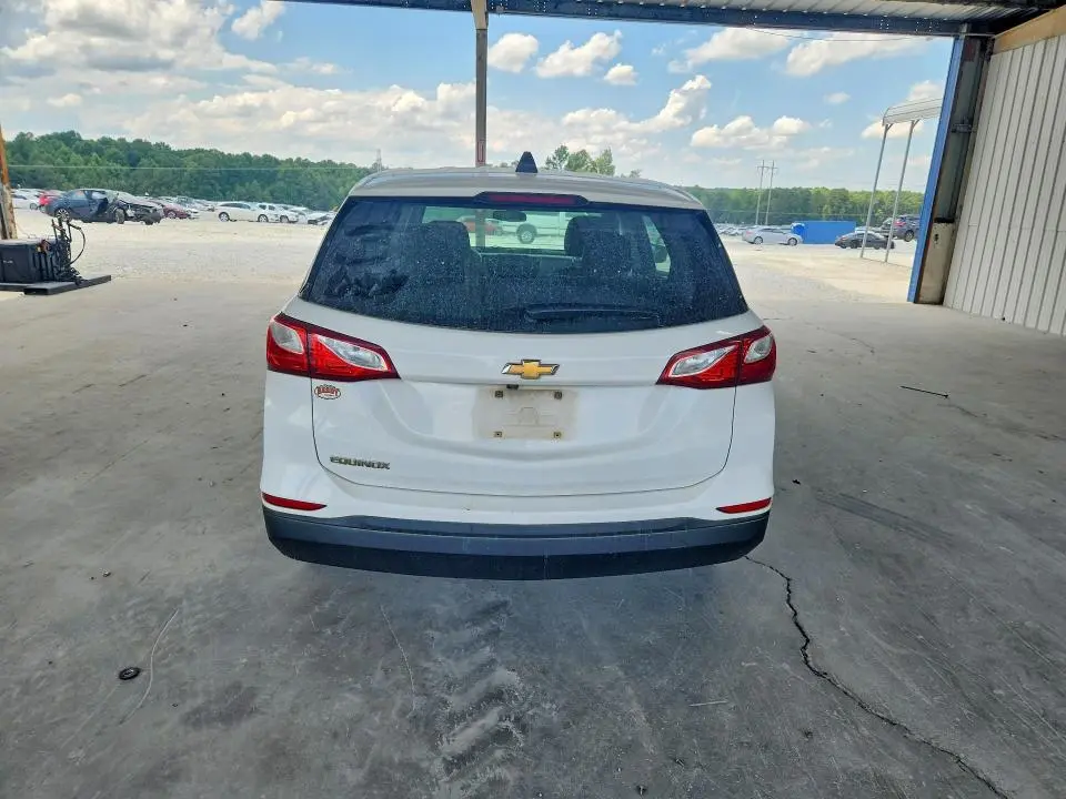 2020 CHEVROLET EQUINOX LS  