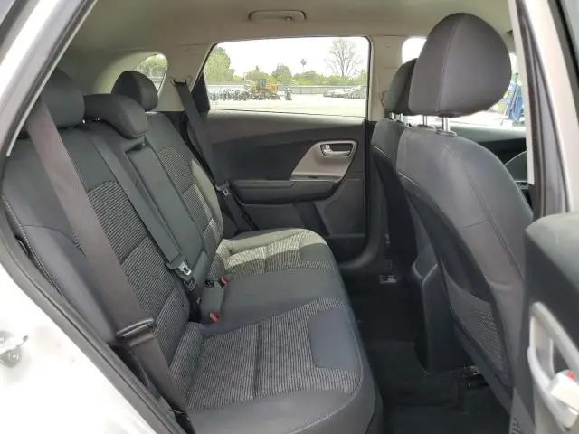 2019 KIA NIRO LX  
