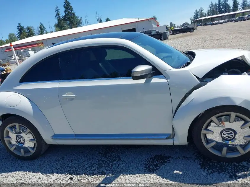 2014 VOLKSWAGEN BEETLE 2.0L TDI