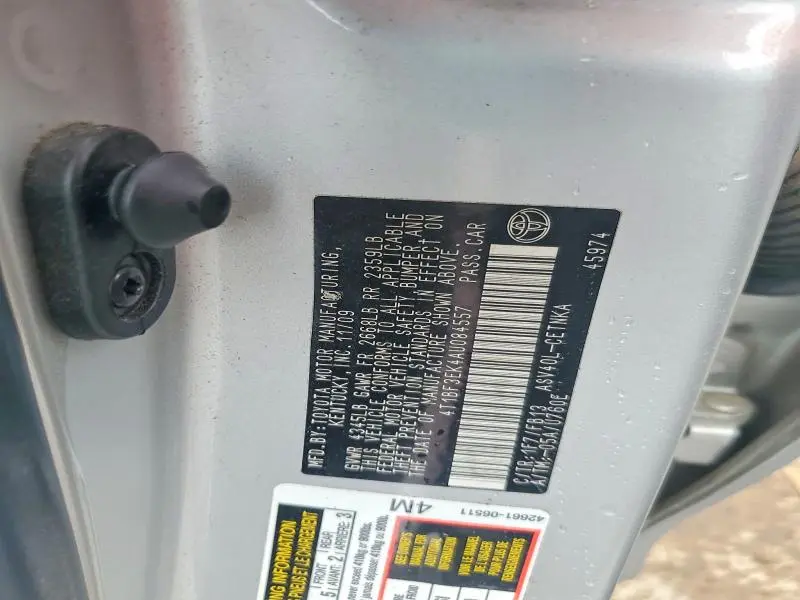 2010 TOYOTA CAMRY LE  