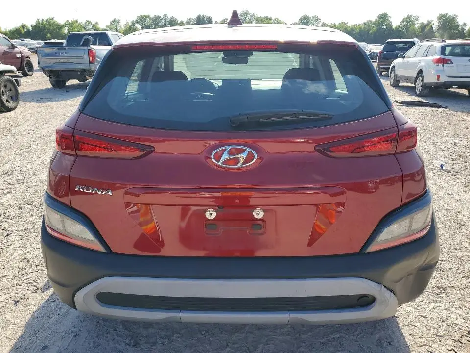 2023 HYUNDAI KONA SE  