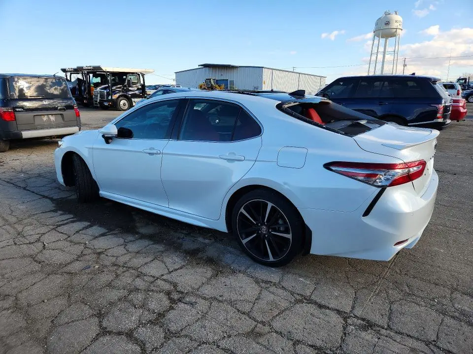 2019 TOYOTA CAMRY XSE V6  