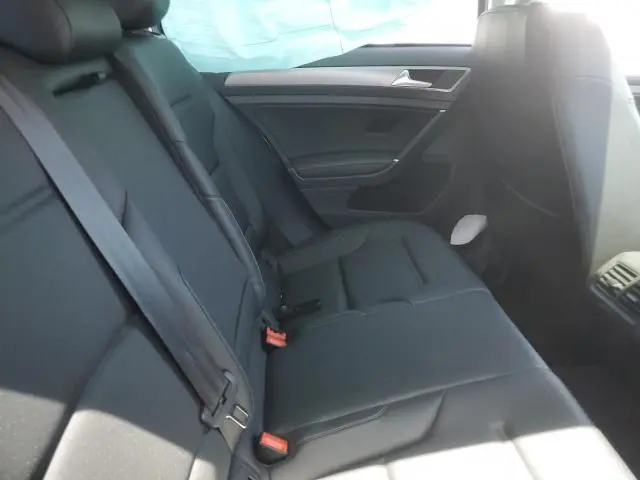 2017 VOLKSWAGEN GOLF S