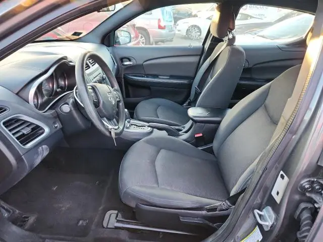 2013 DODGE AVENGER SE  