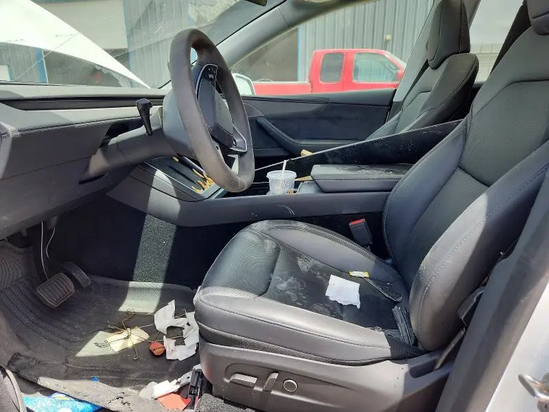 2026 TESLA MODEL Y   