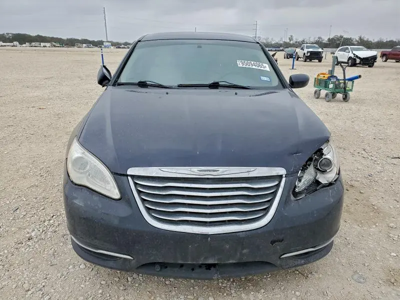 2012 CHRYSLER 200 LX  