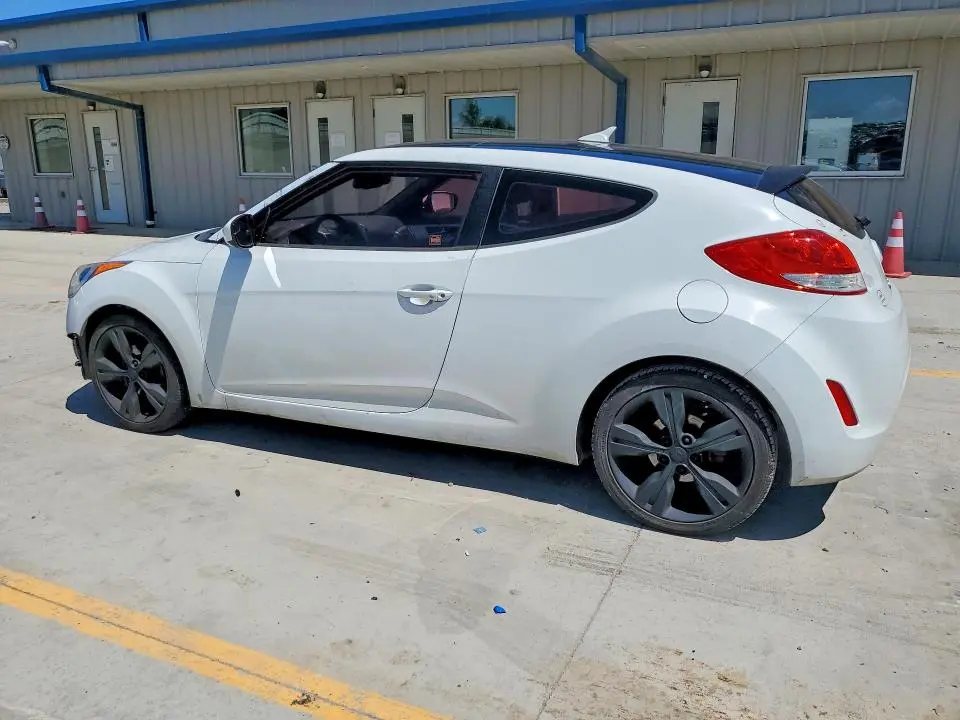 2016 HYUNDAI VELOSTER BASE  