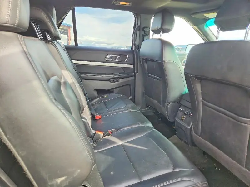 2017 FORD EXPLORER XLT  