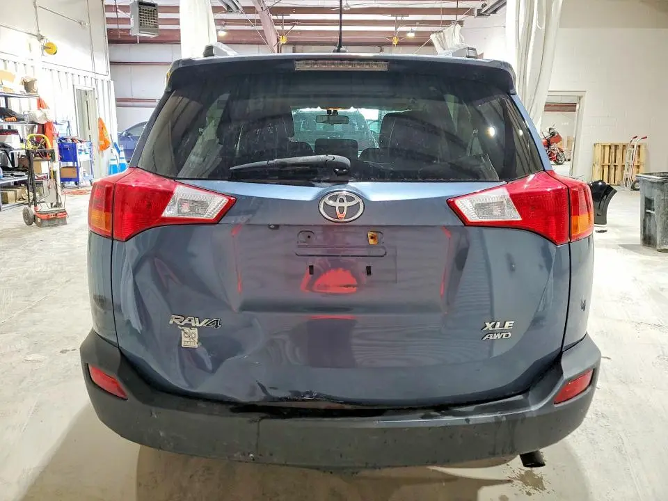 2014 TOYOTA RAV4 XLE  