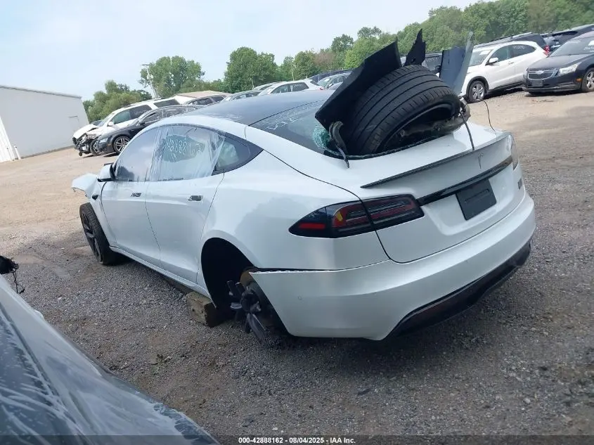 2022 TESLA MODEL S PLAID TRI MOTOR ALL-WHEEL DRIVE