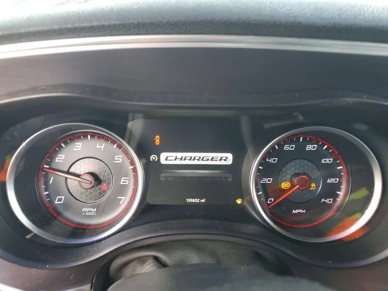 2015 DODGE CHARGER SE  