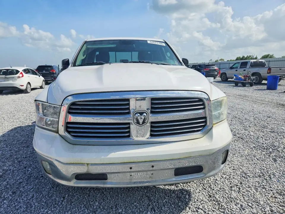 2014 RAM 1500 SLT  