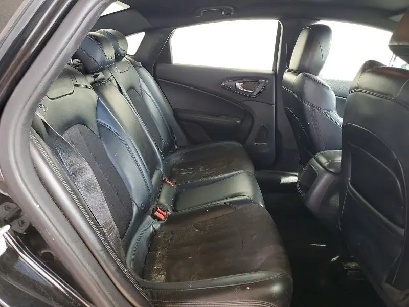 2015 CHRYSLER 200 S  